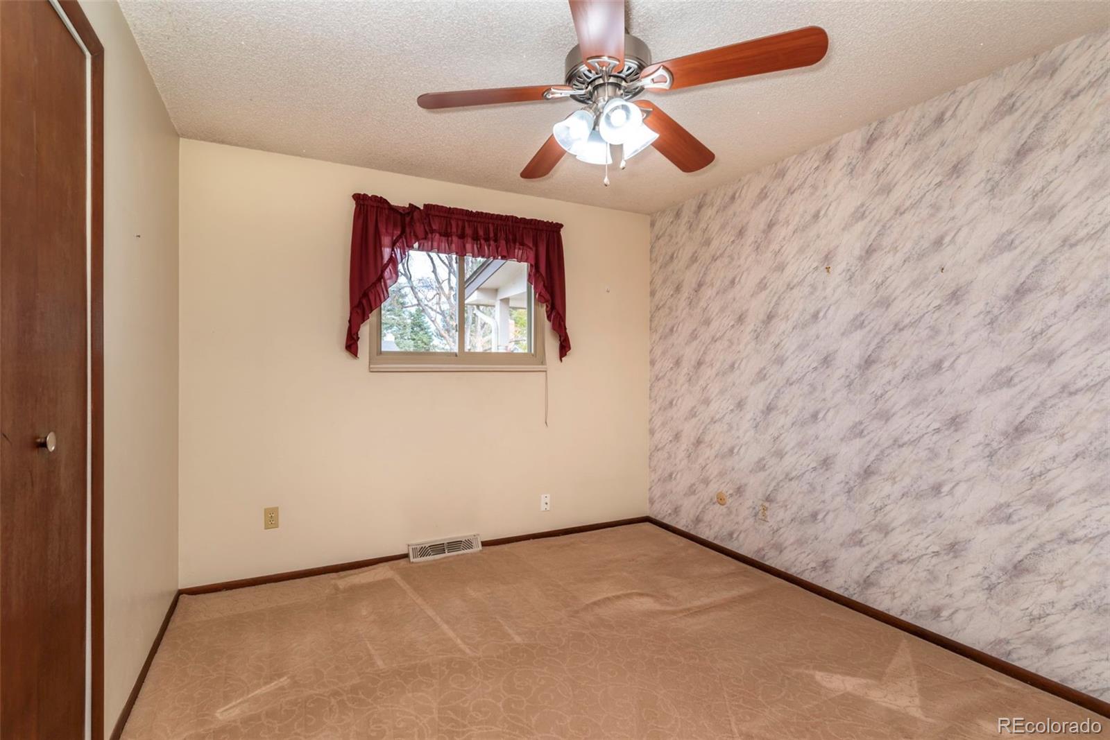 MLS Image #19 for 7683  lee drive,arvada, Colorado