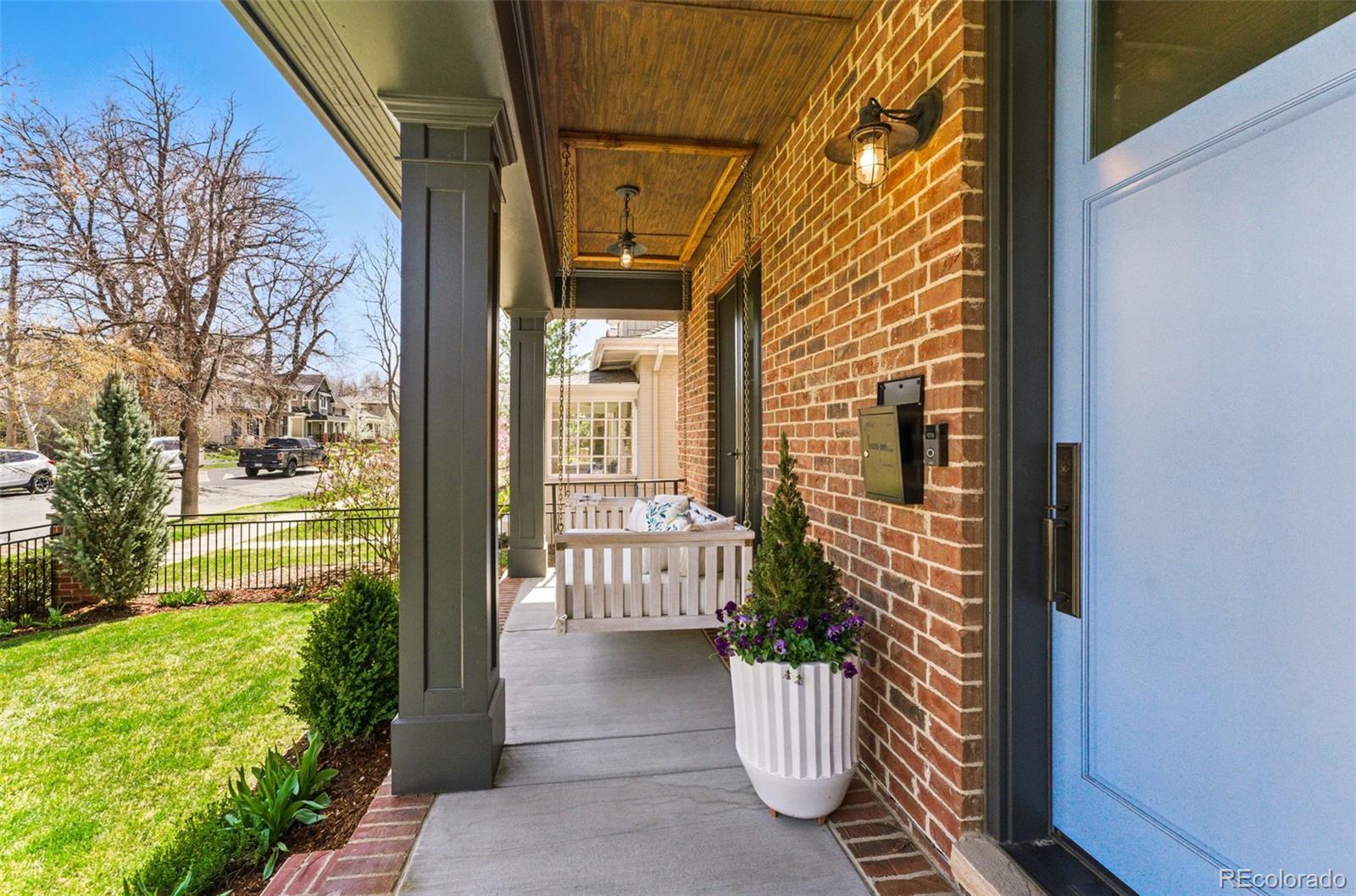 MLS Image #2 for 1131 s york street,denver, Colorado