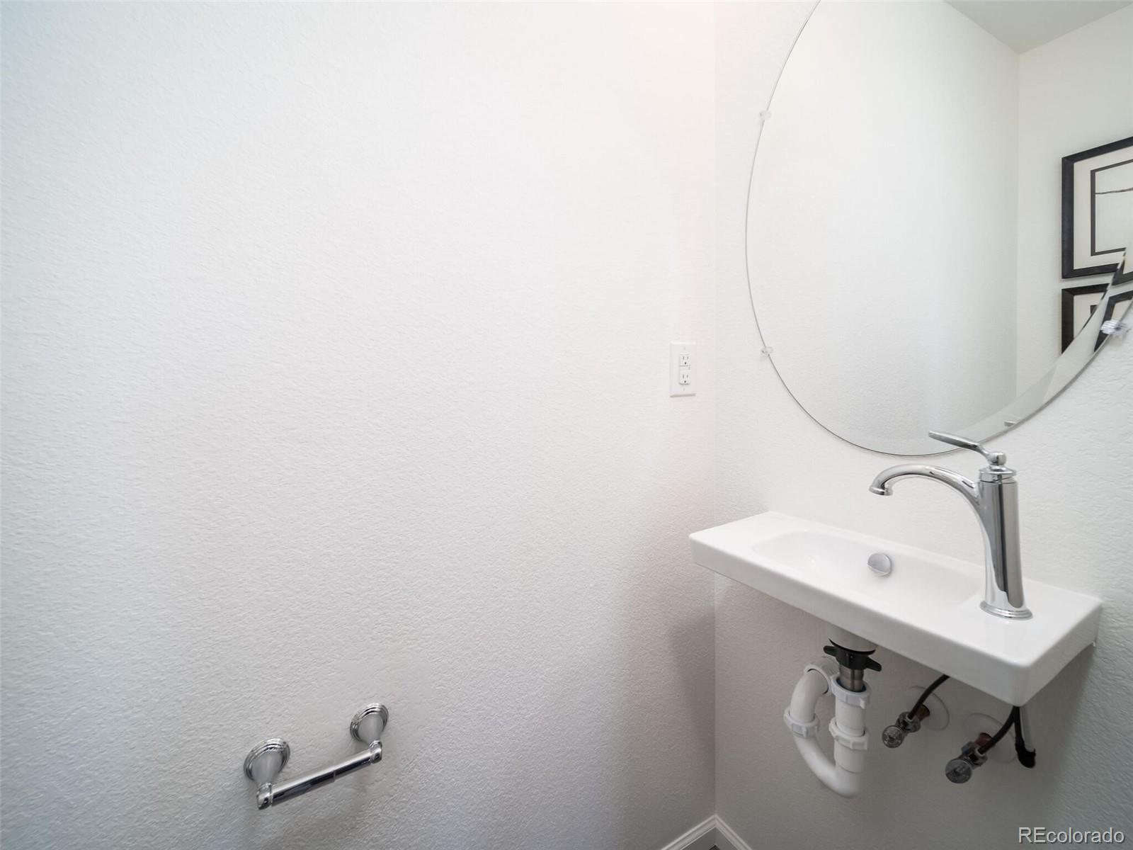 MLS Image #3 for 45004  sunflower lane,bennett, Colorado
