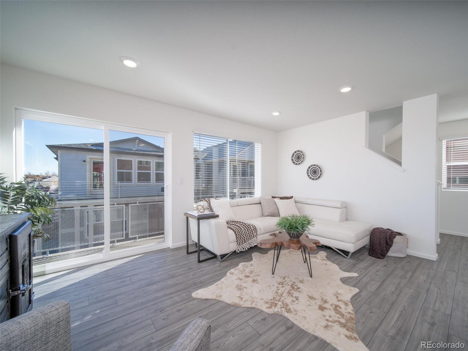 MLS Image #5 for 45004  sunflower lane,bennett, Colorado