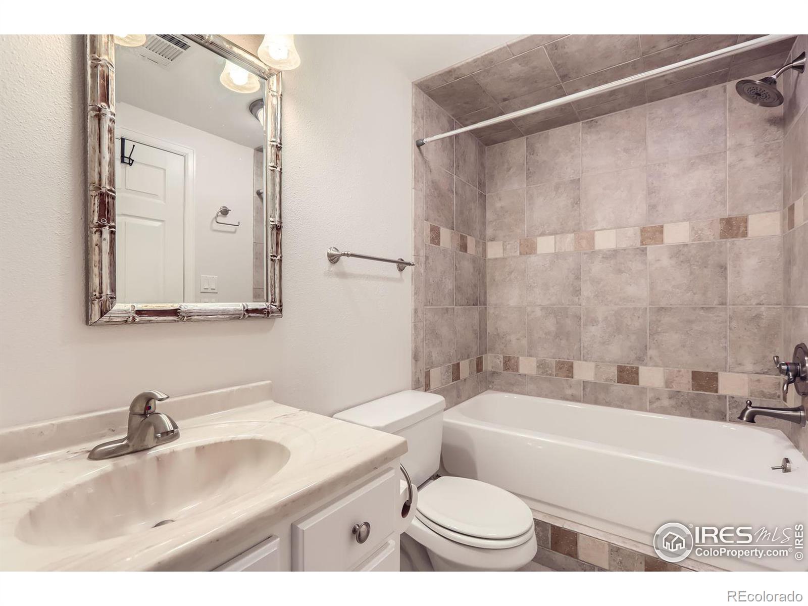 MLS Image #23 for 2168  meadow court,longmont, Colorado