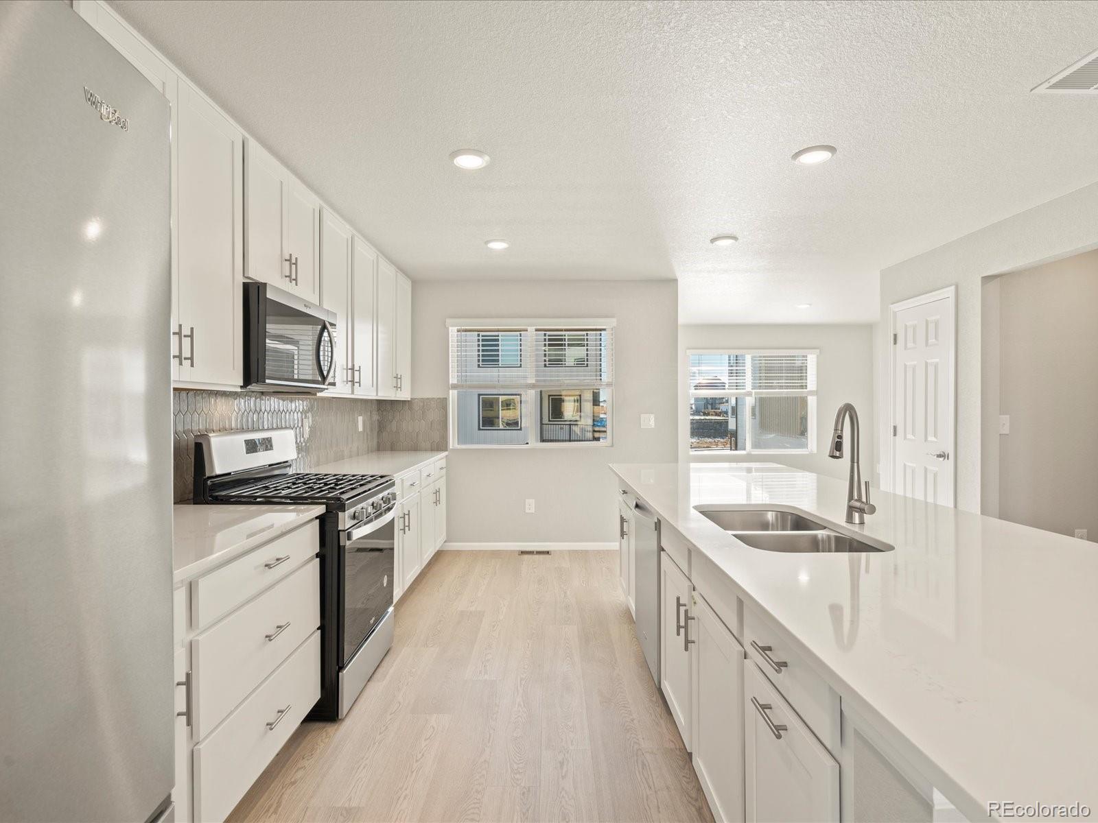 MLS Image #12 for 14432  pansy loop,morrison, Colorado