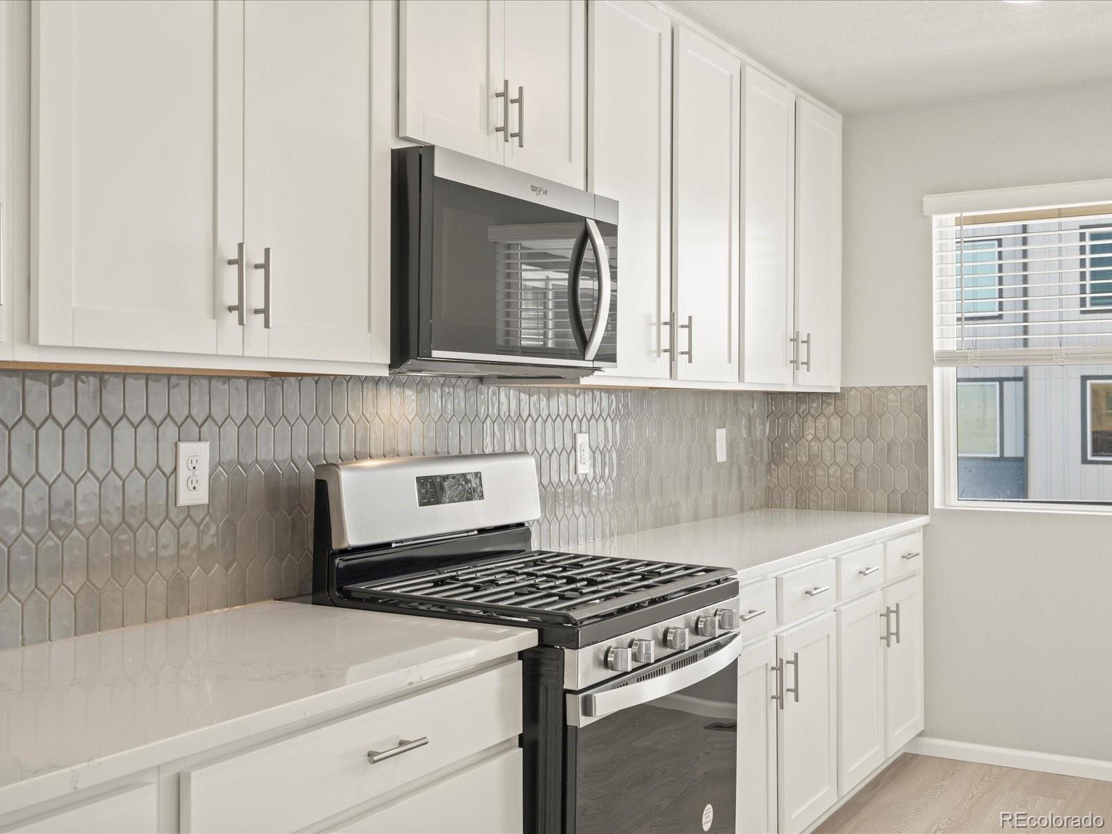 MLS Image #13 for 14432  pansy loop,morrison, Colorado