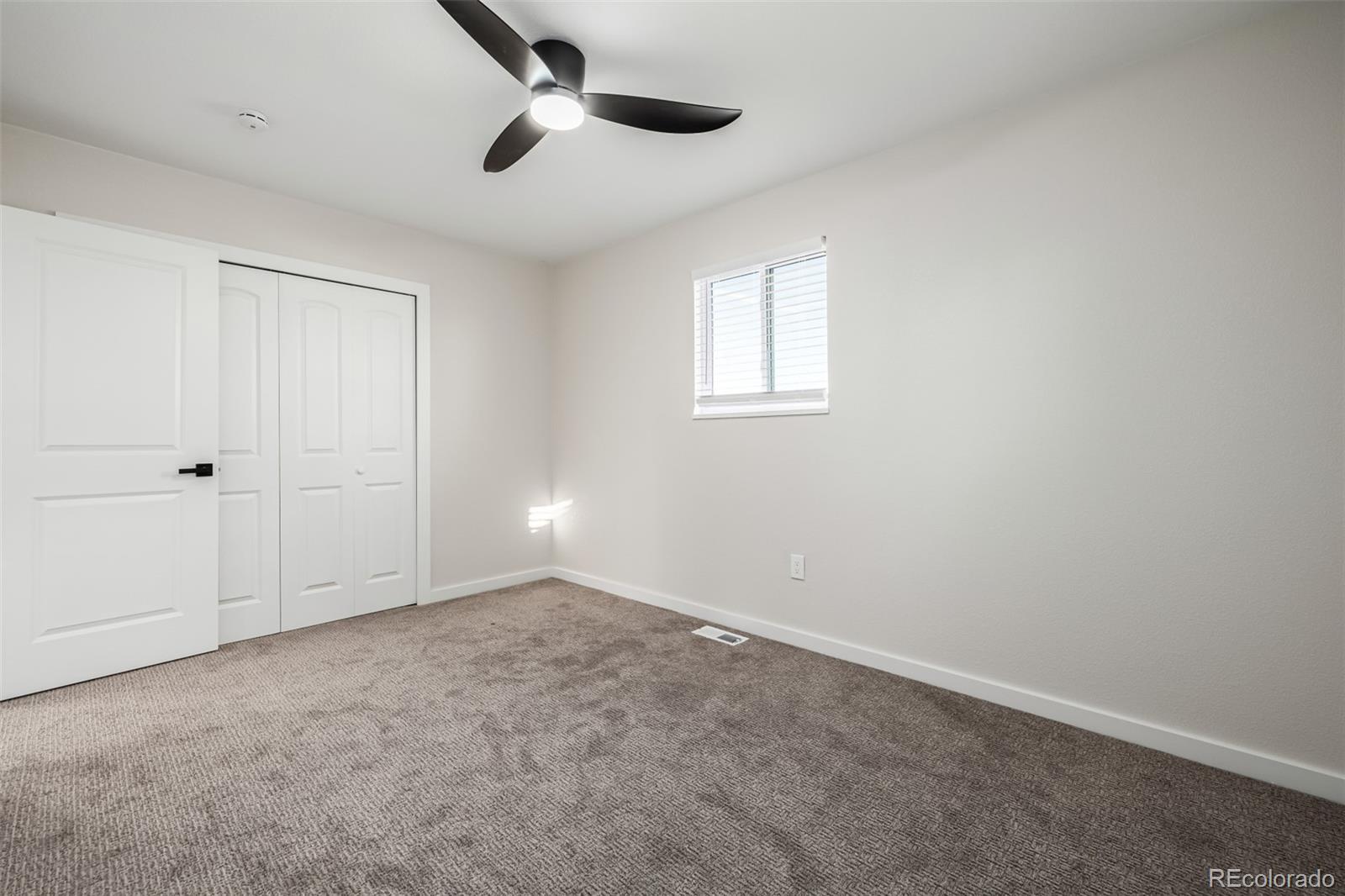 MLS Image #14 for 5519  troy street,denver, Colorado