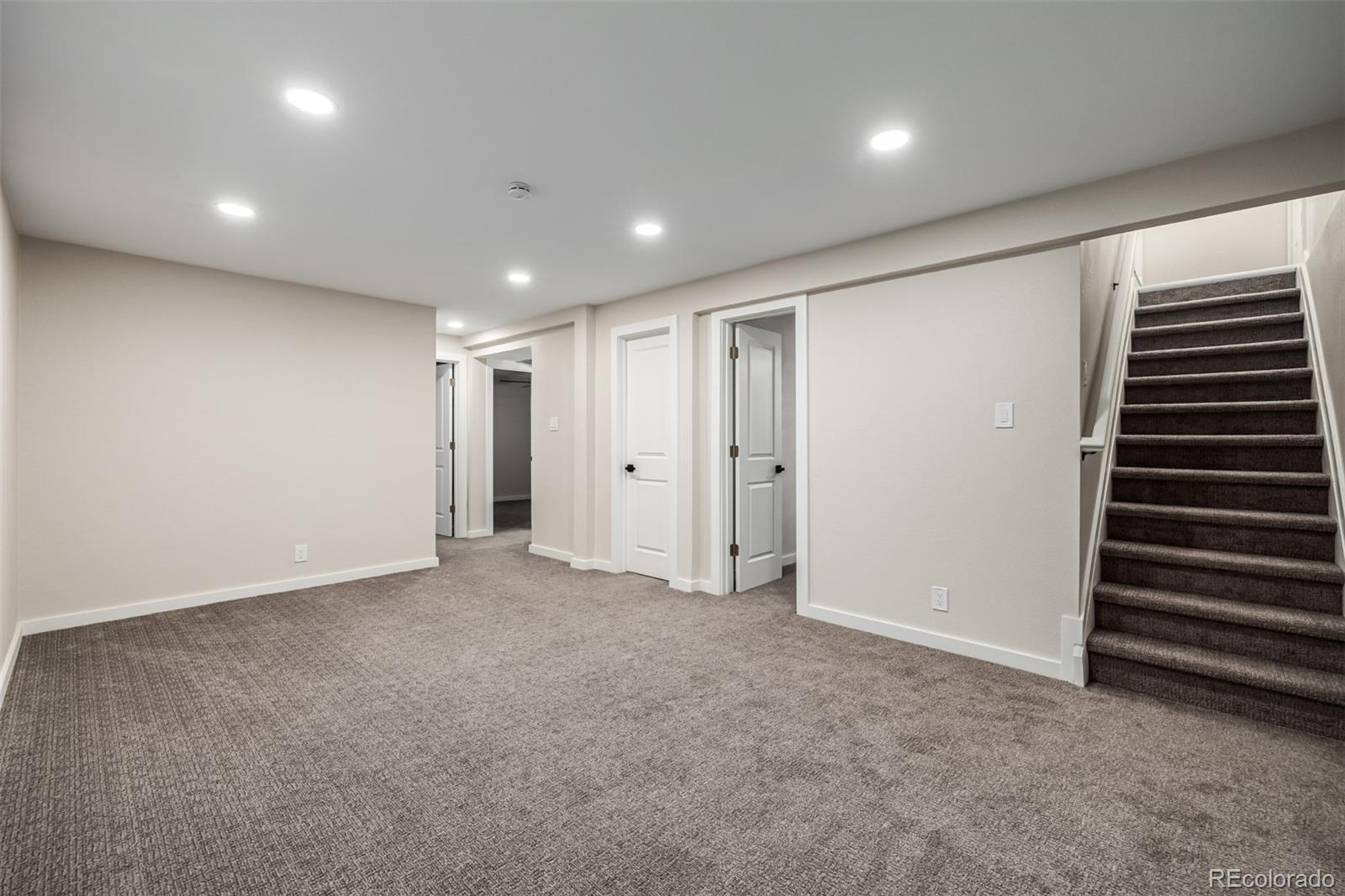 MLS Image #21 for 5519  troy street,denver, Colorado