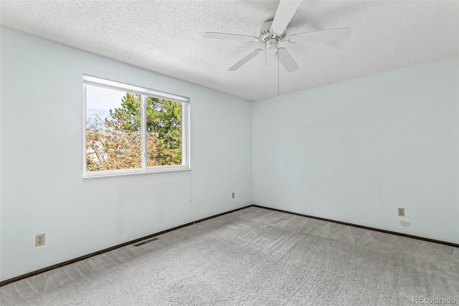 MLS Image #33 for 1331 e nichols avenue,centennial, Colorado