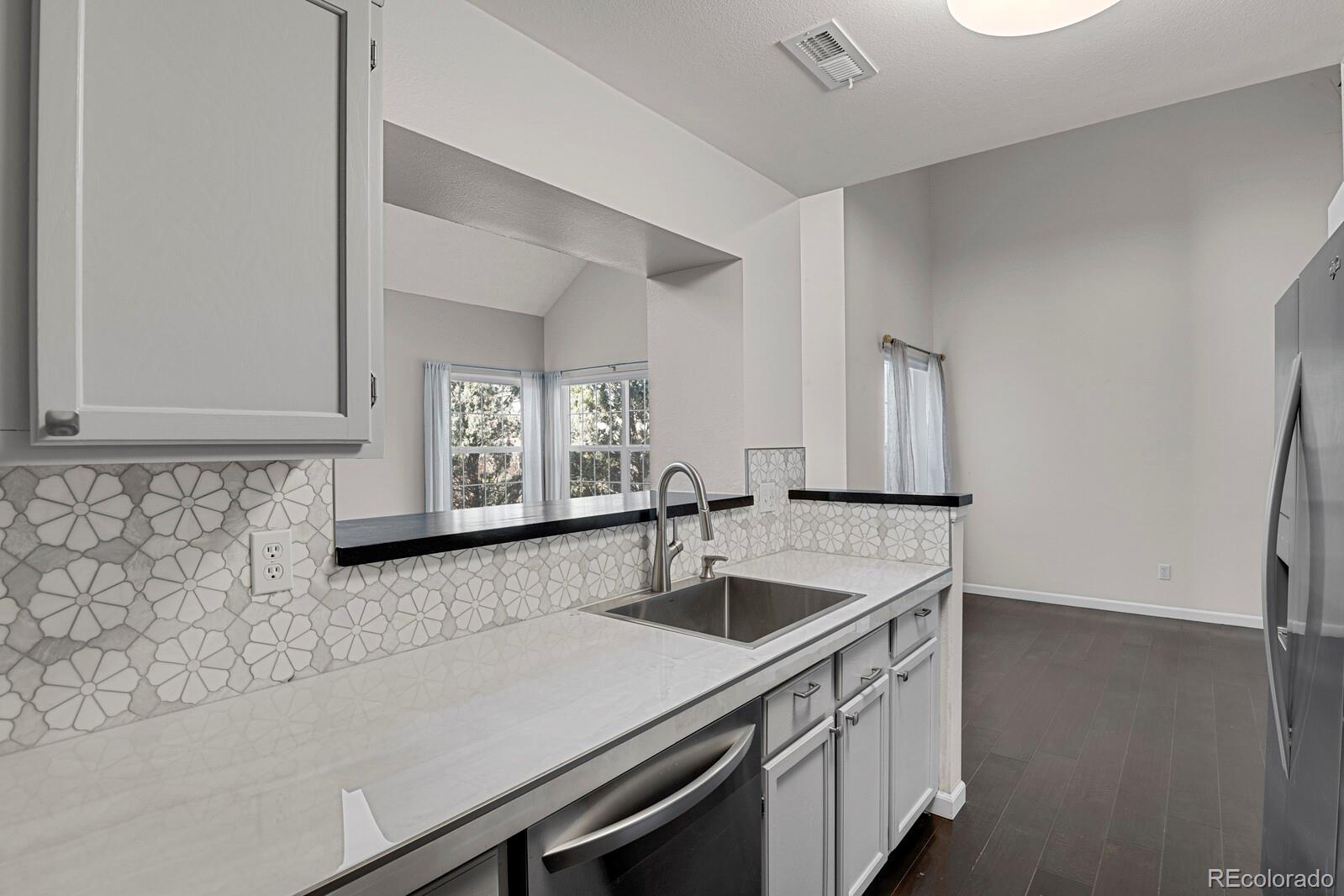 MLS Image #10 for 6761 s ivy way b7,centennial, Colorado