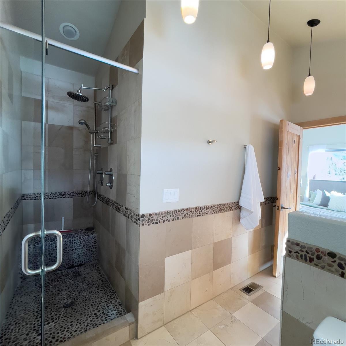 MLS Image #18 for 17  montane court,dillon, Colorado