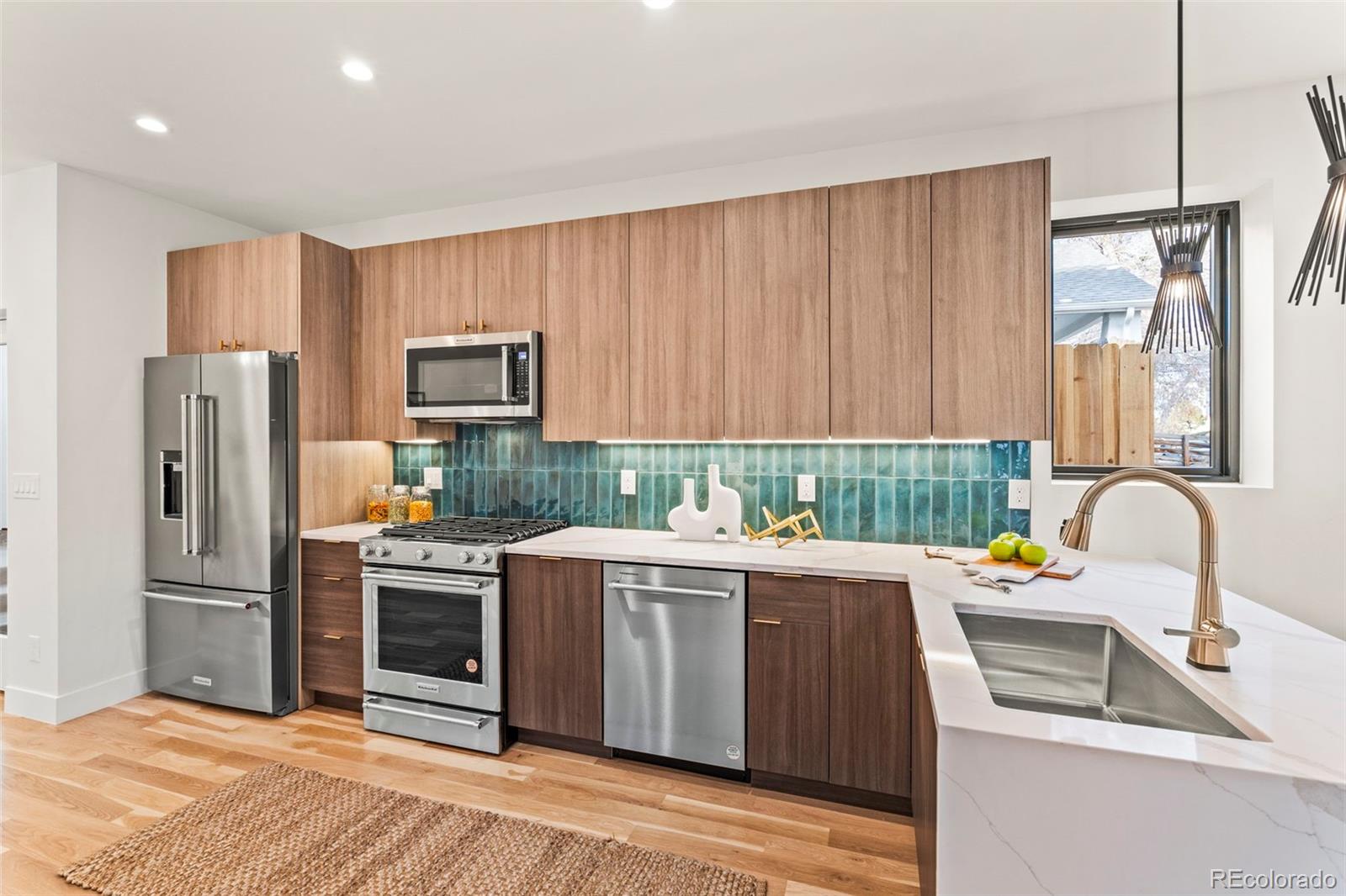 MLS Image #8 for 1719  grove street,denver, Colorado