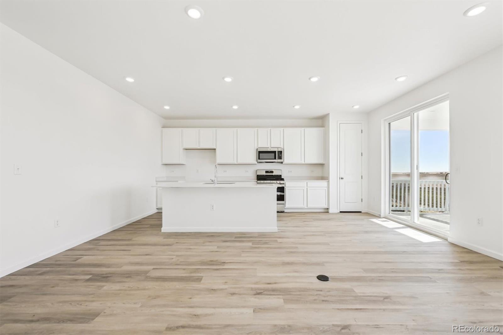 MLS Image #2 for 304  smith avenue,keenesburg, Colorado