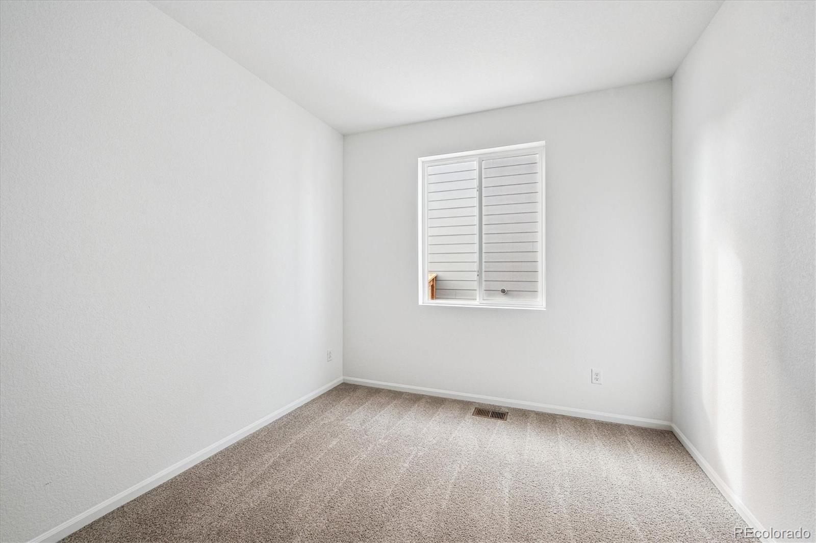 MLS Image #17 for 4643  short horn drive,johnstown, Colorado