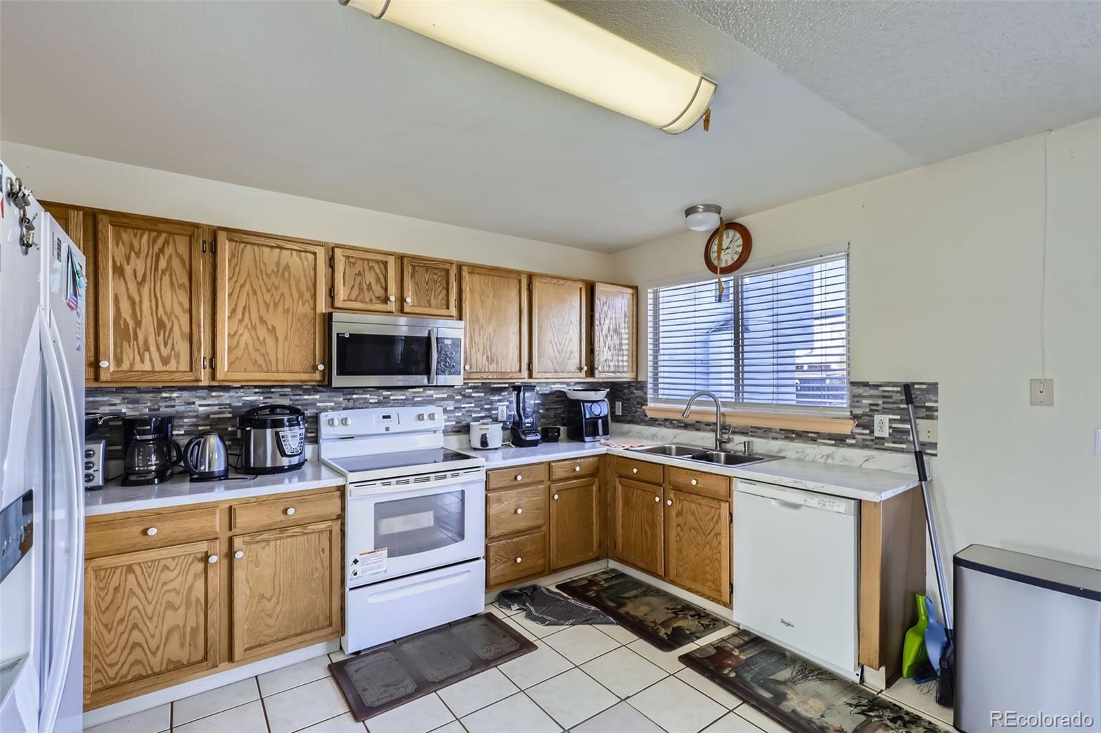 MLS Image #7 for 20937  kelly place,denver, Colorado