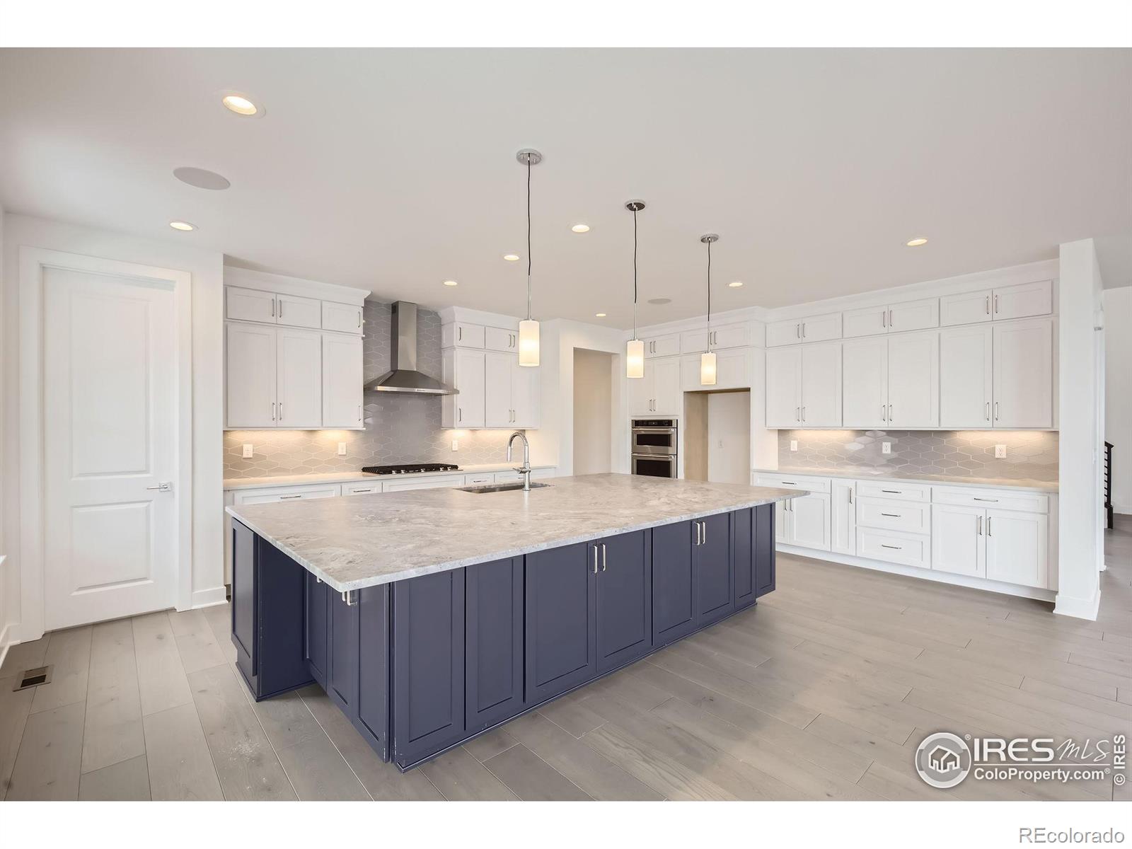 MLS Image #11 for 5692  argo avenue,timnath, Colorado