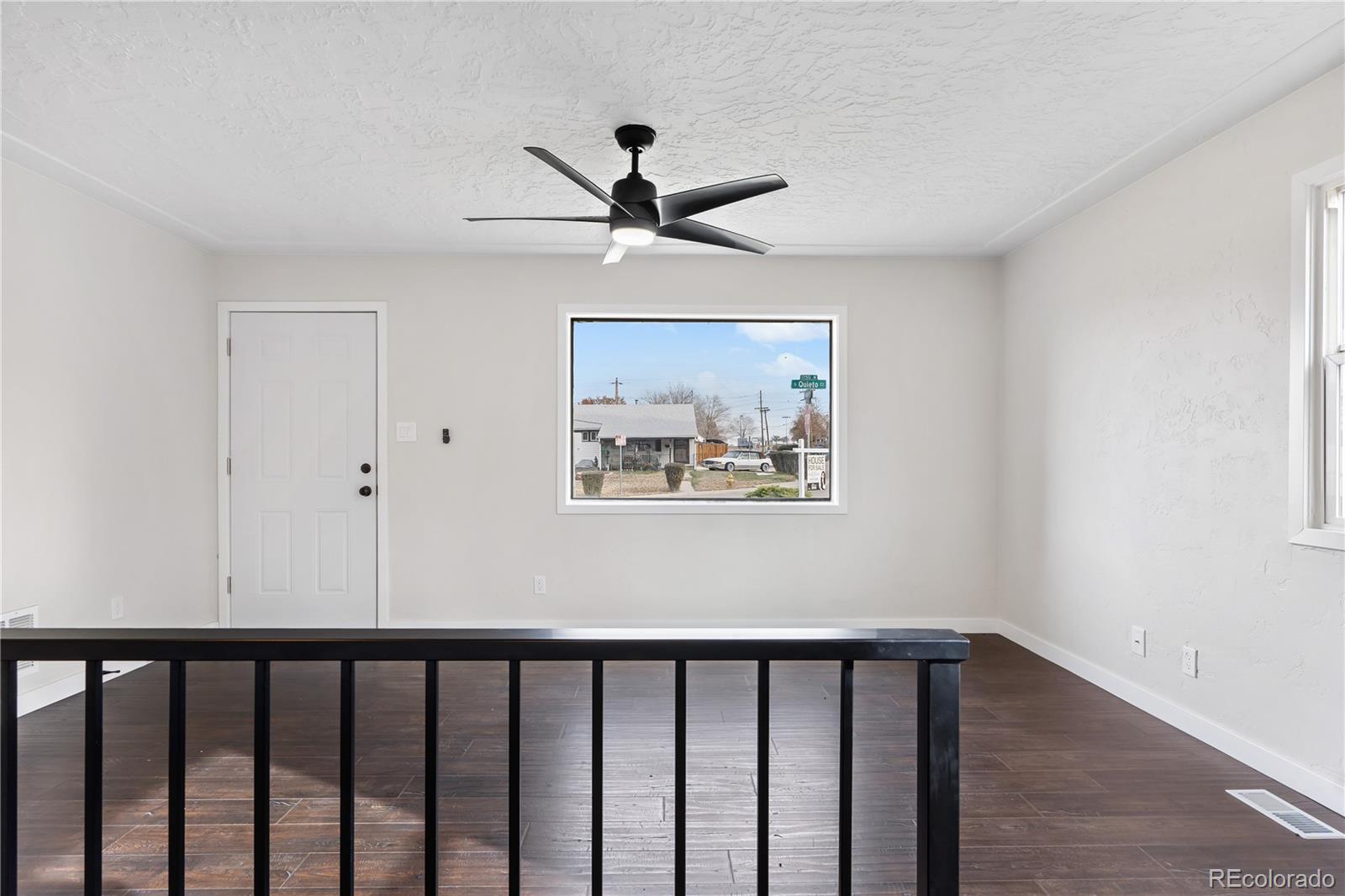 MLS Image #10 for 1695 s quieto court,denver, Colorado