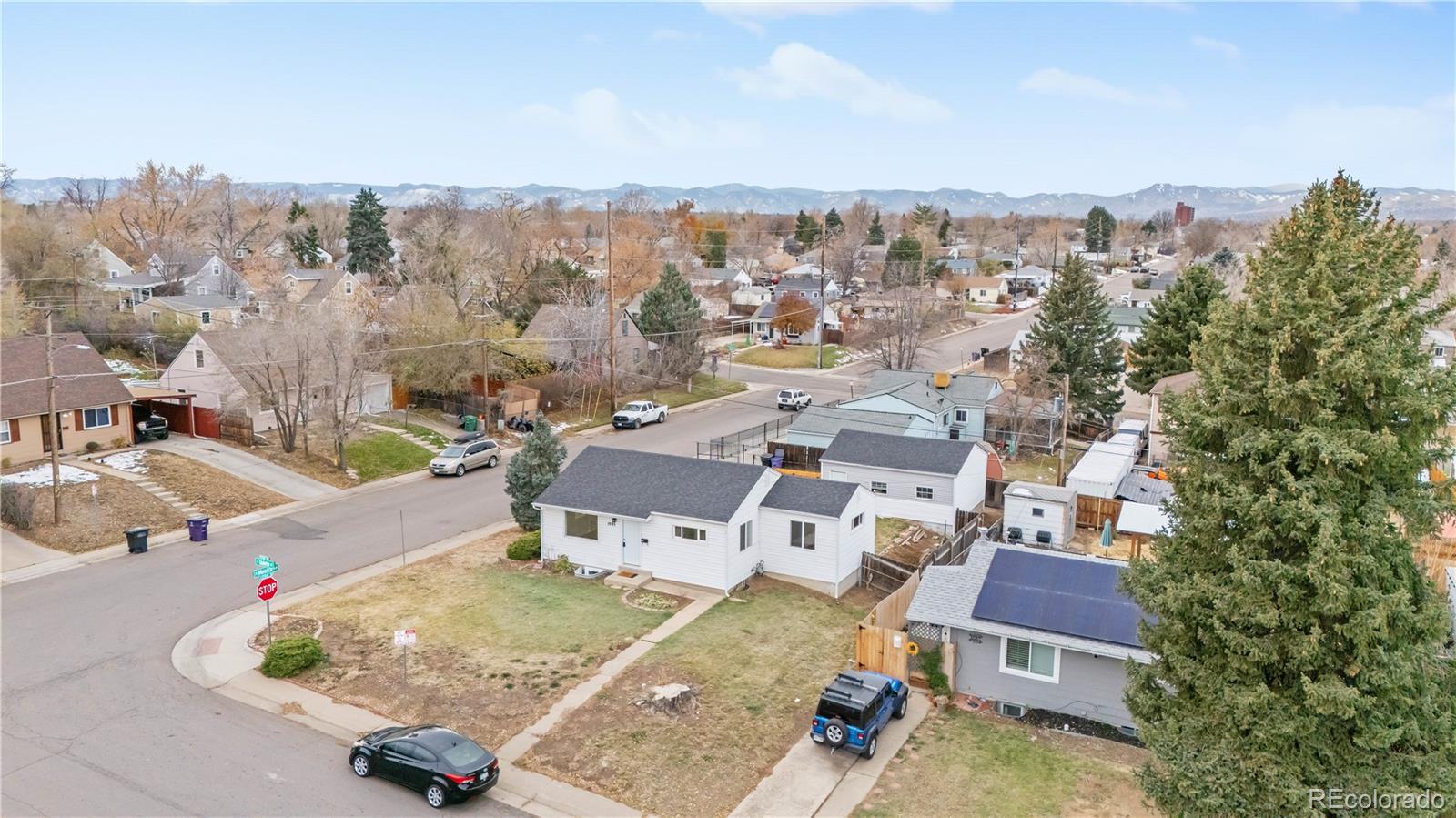 MLS Image #2 for 1695 s quieto court,denver, Colorado