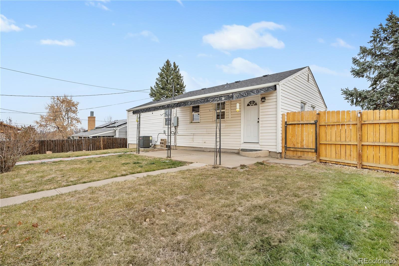 MLS Image #32 for 1695 s quieto court,denver, Colorado