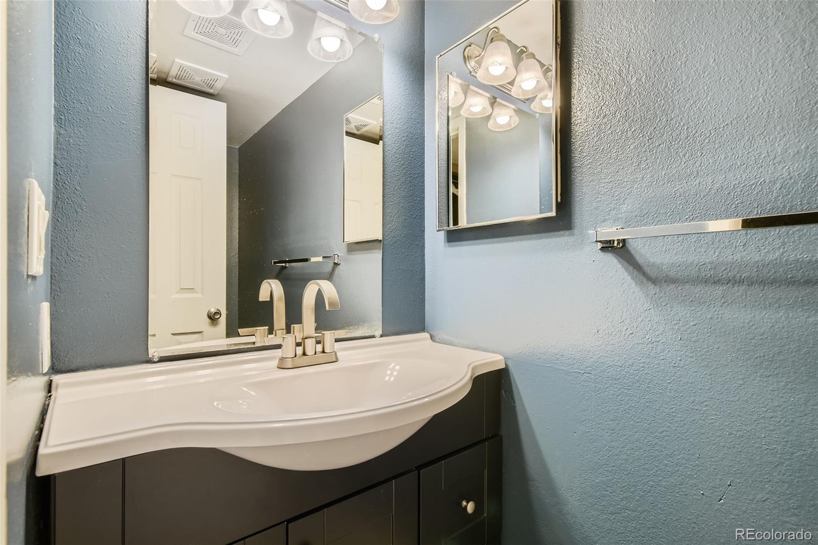 MLS Image #4 for 8731  dawson street,denver, Colorado