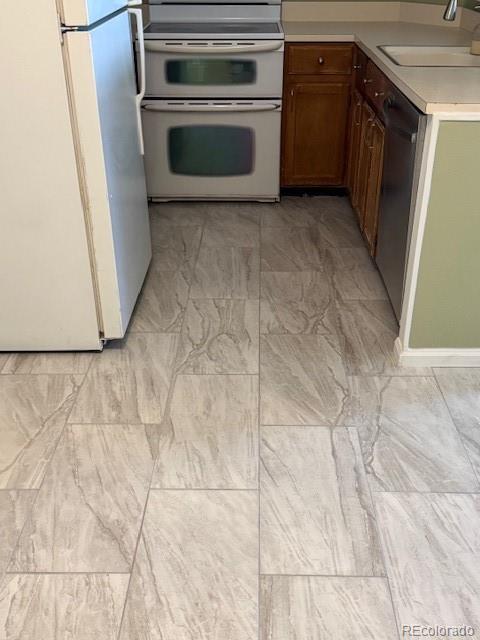 MLS Image #9 for 8731  dawson street,denver, Colorado