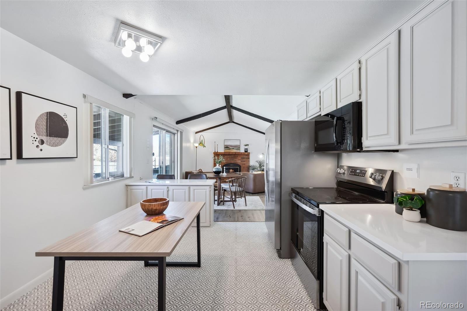 MLS Image #10 for 3417 s chester court,denver, Colorado