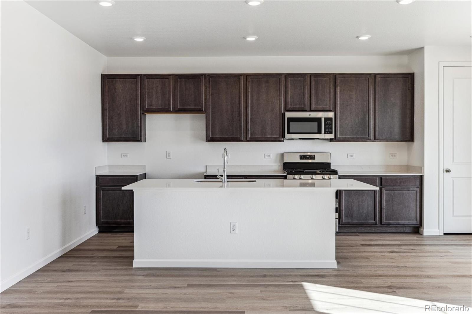 MLS Image #4 for 310  smith avenue,keenesburg, Colorado