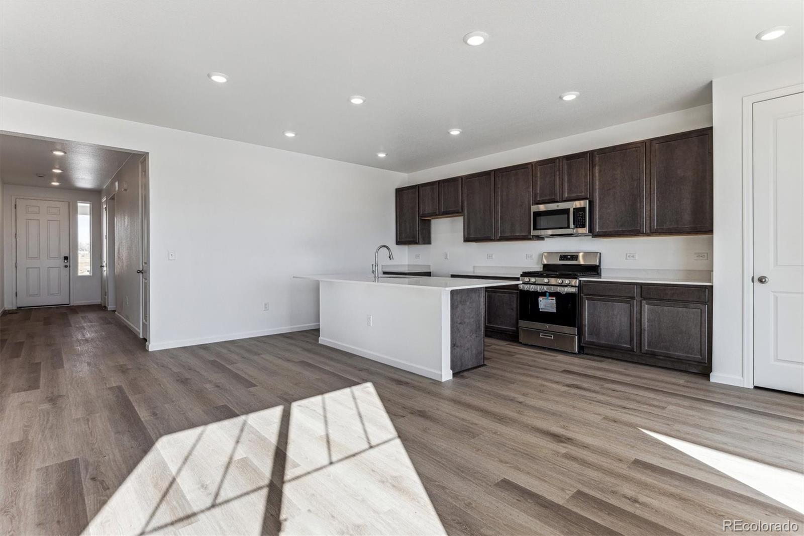 MLS Image #6 for 310  smith avenue,keenesburg, Colorado