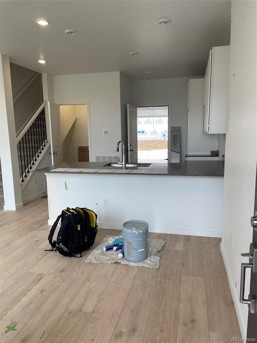 MLS Image #2 for 6582  arbor boulevard,thornton, Colorado
