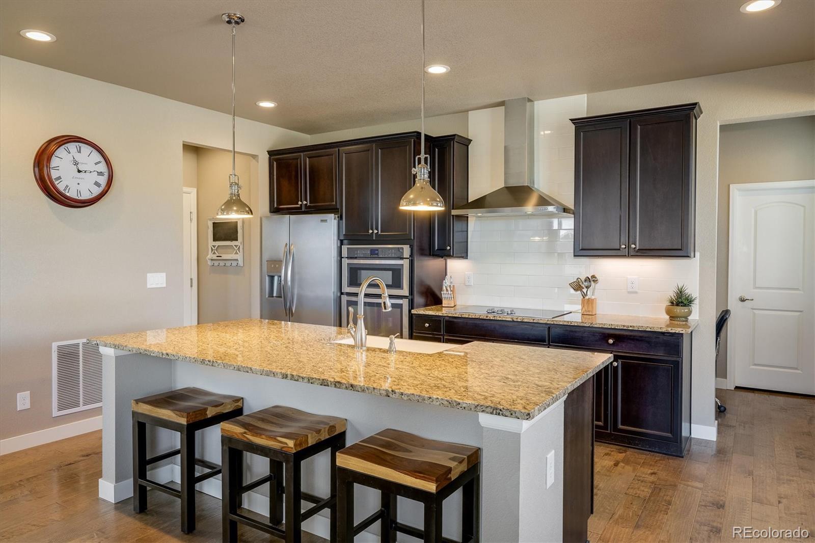 MLS Image #9 for 810  ranchhand drive,berthoud, Colorado