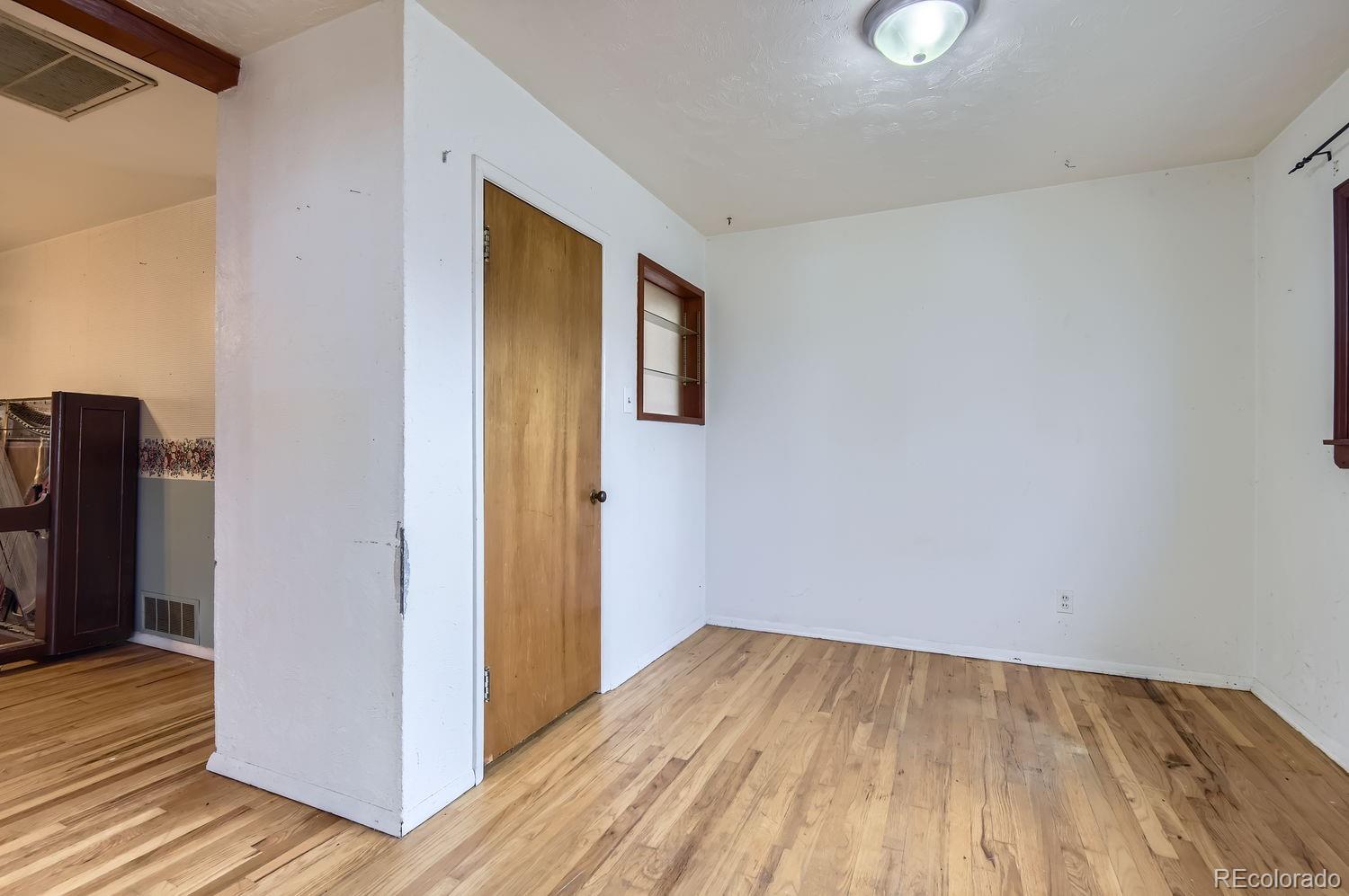 MLS Image #13 for 1618 s king street,denver, Colorado