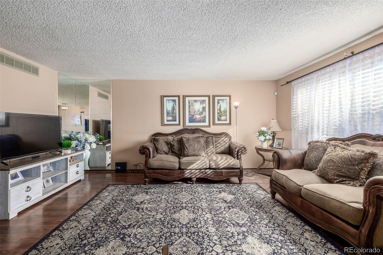 MLS Image #10 for 4981  xanadu street,denver, Colorado