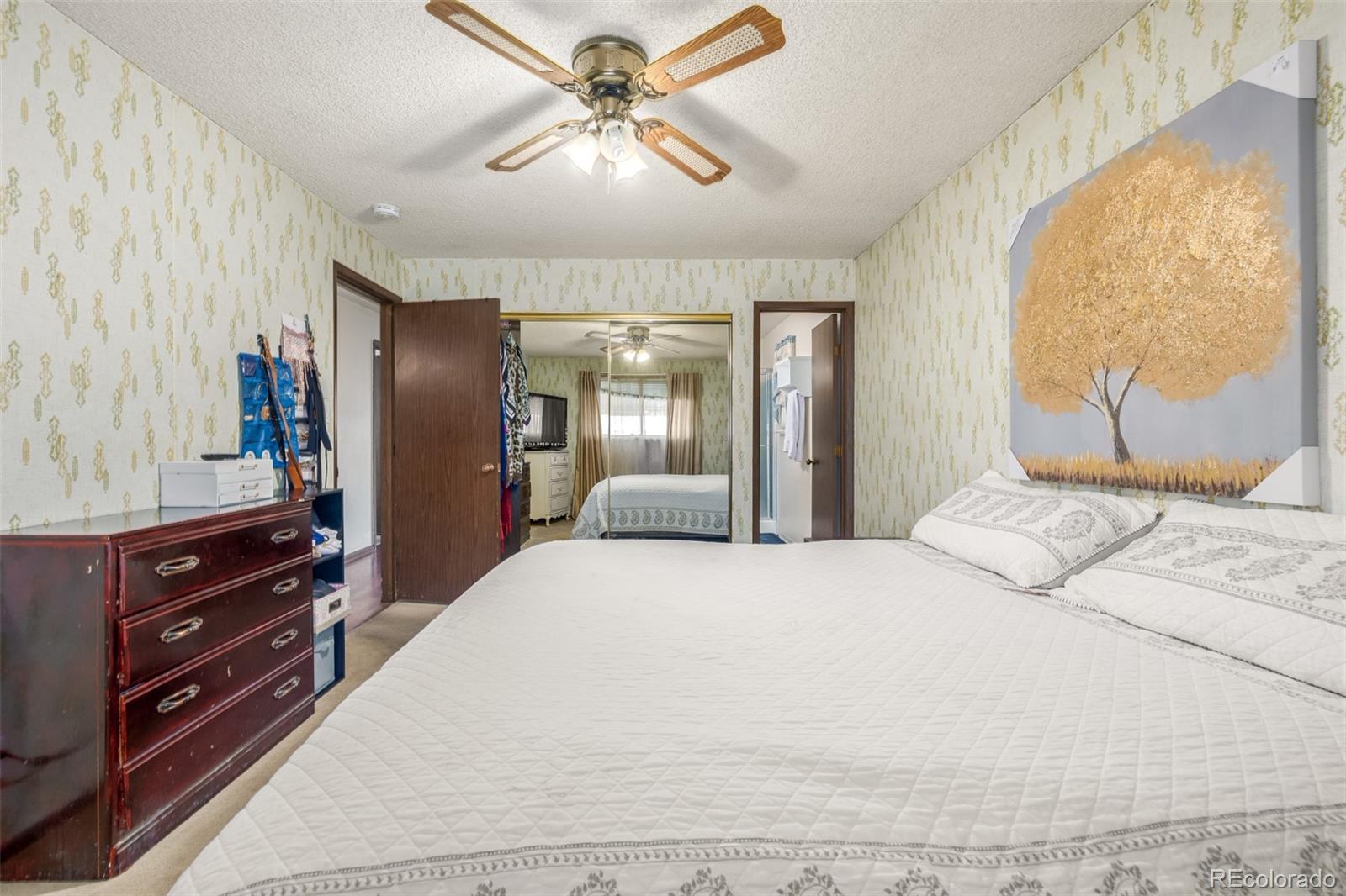 MLS Image #17 for 4981  xanadu street,denver, Colorado