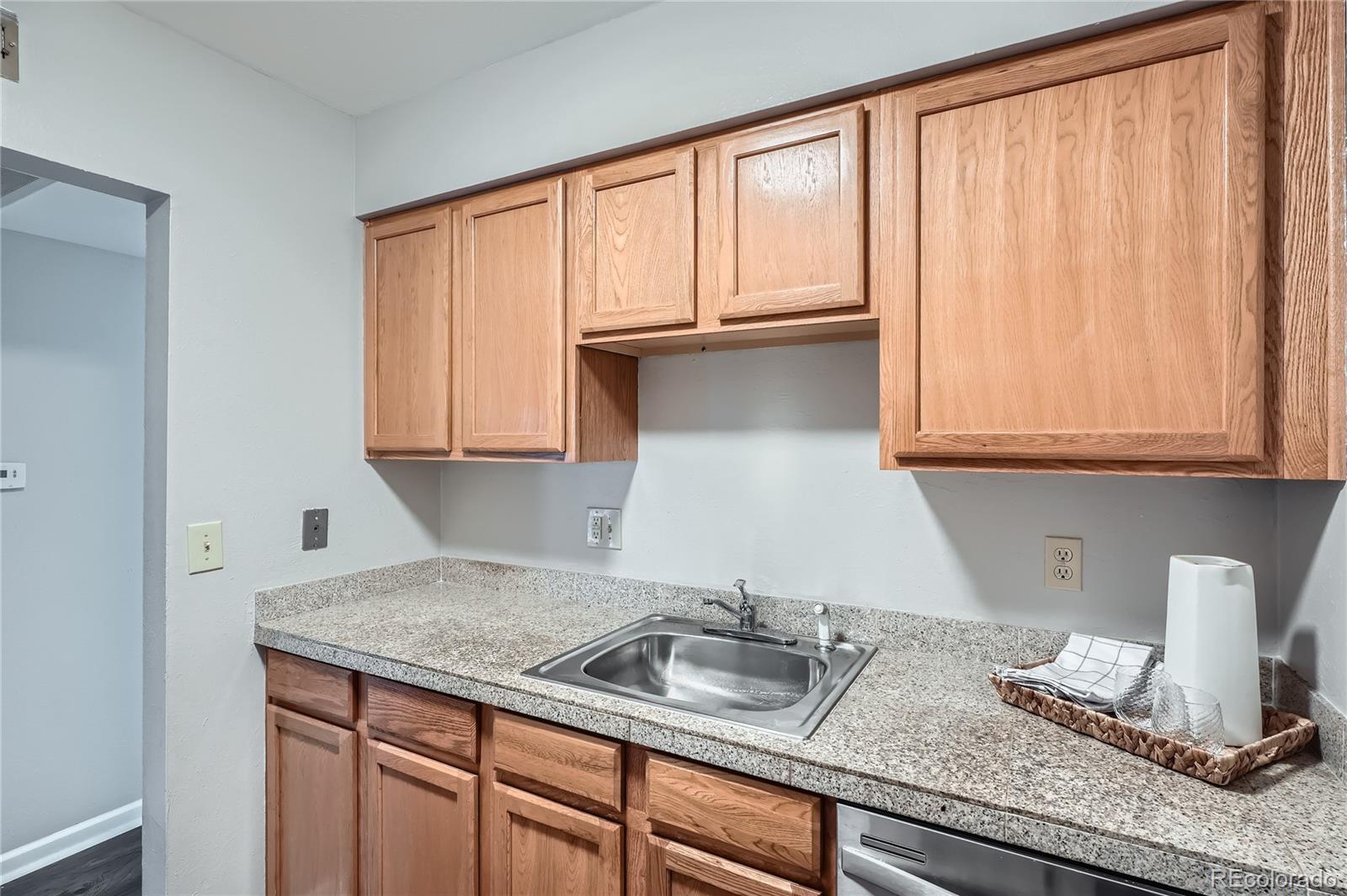 MLS Image #5 for 3643 s sheridan boulevard,denver, Colorado