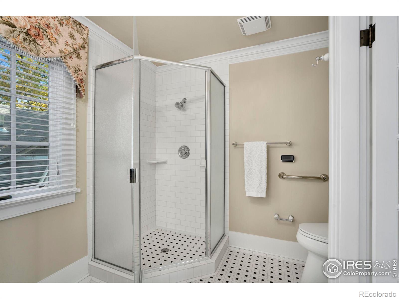 MLS Image #21 for 1130 w oak street,fort collins, Colorado