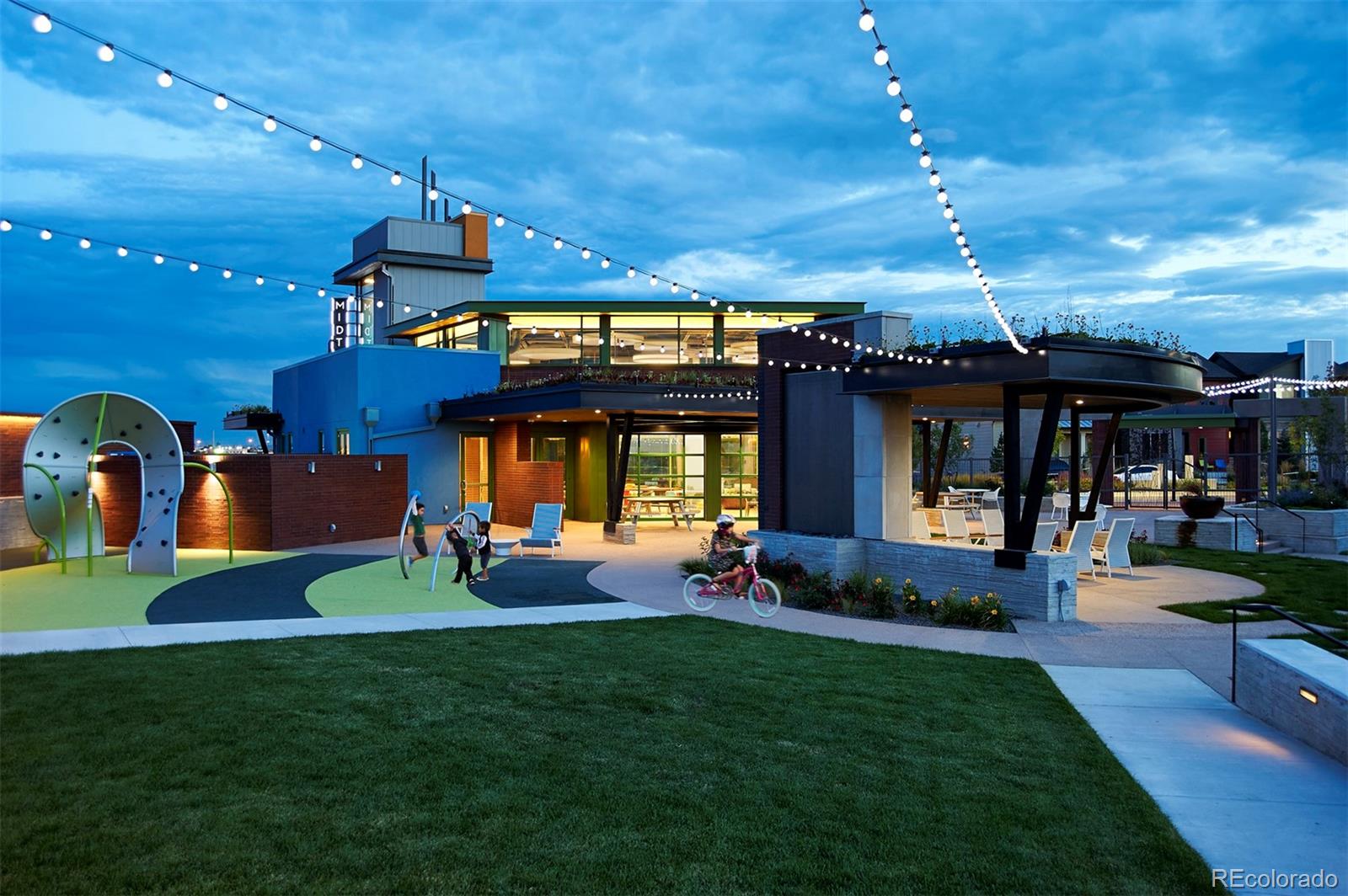 MLS Image #27 for 2584 w 69th place,denver, Colorado