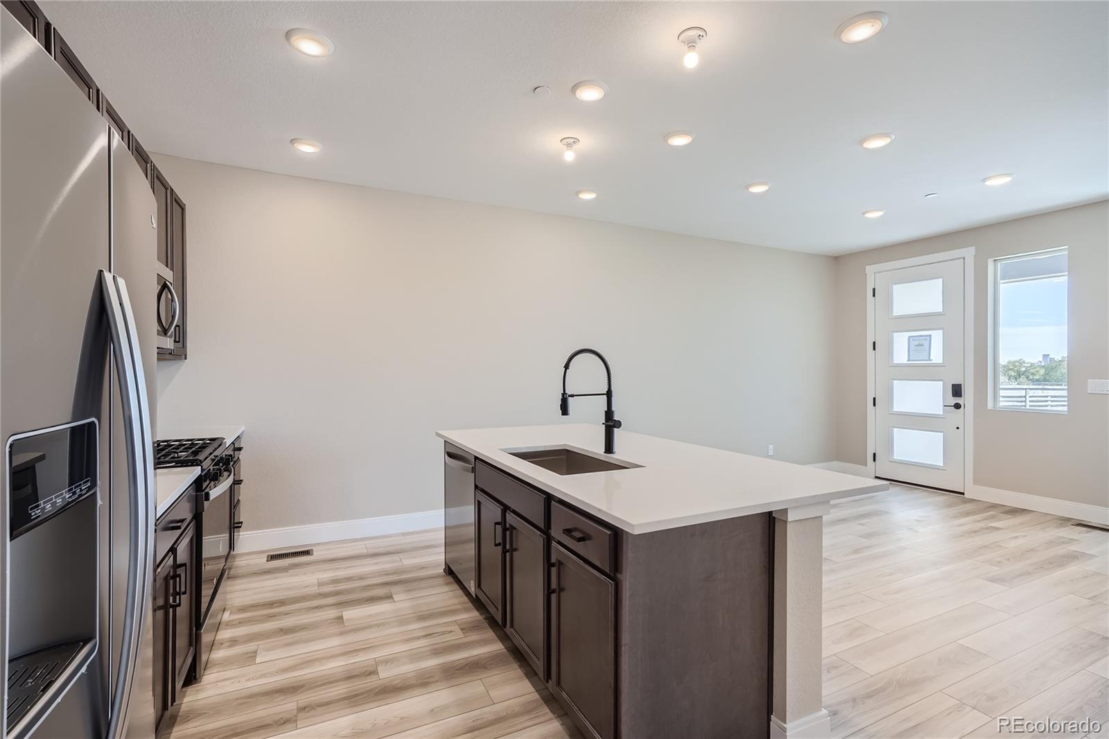 MLS Image #4 for 2584 w 69th place,denver, Colorado