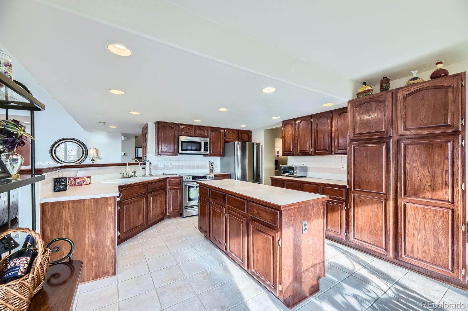 MLS Image #5 for 11122 w cooper drive,littleton, Colorado