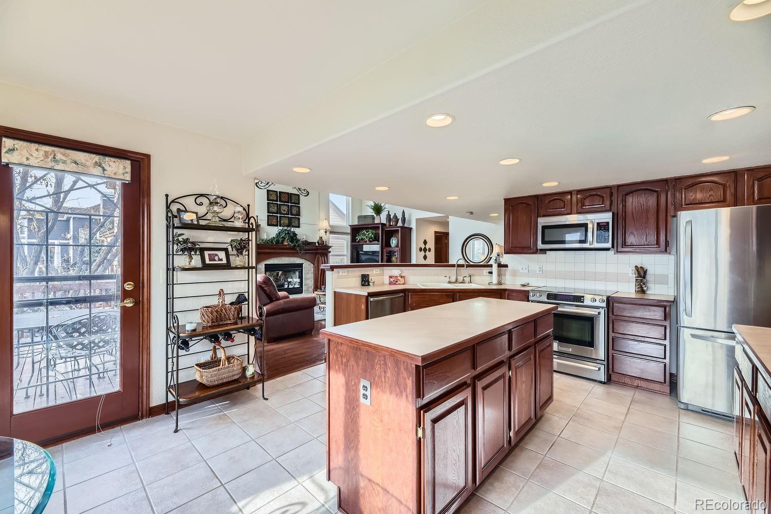 MLS Image #6 for 11122 w cooper drive,littleton, Colorado