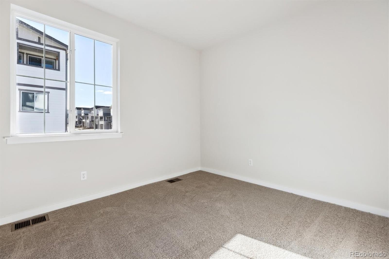 MLS Image #15 for 8588  eagle river street,littleton, Colorado