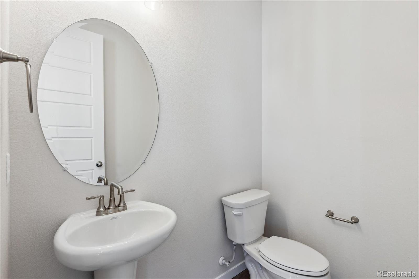 MLS Image #7 for 8570  eagle river street,littleton, Colorado