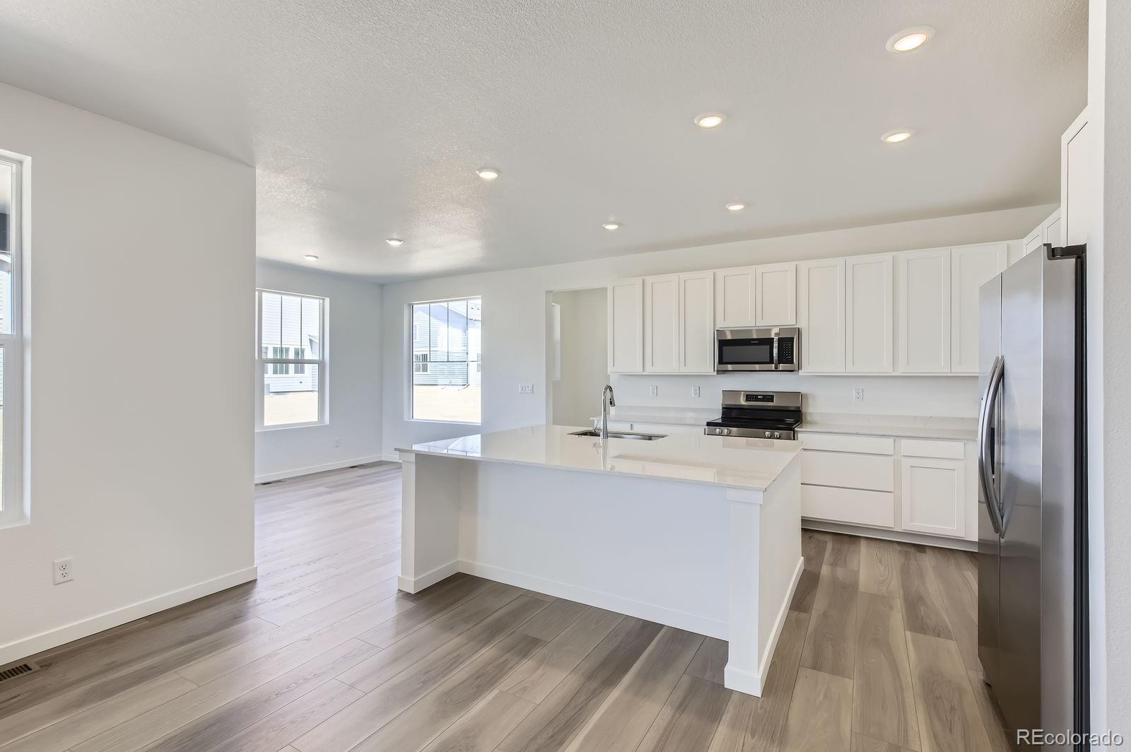 MLS Image #3 for 3021  ironton drive,loveland, Colorado