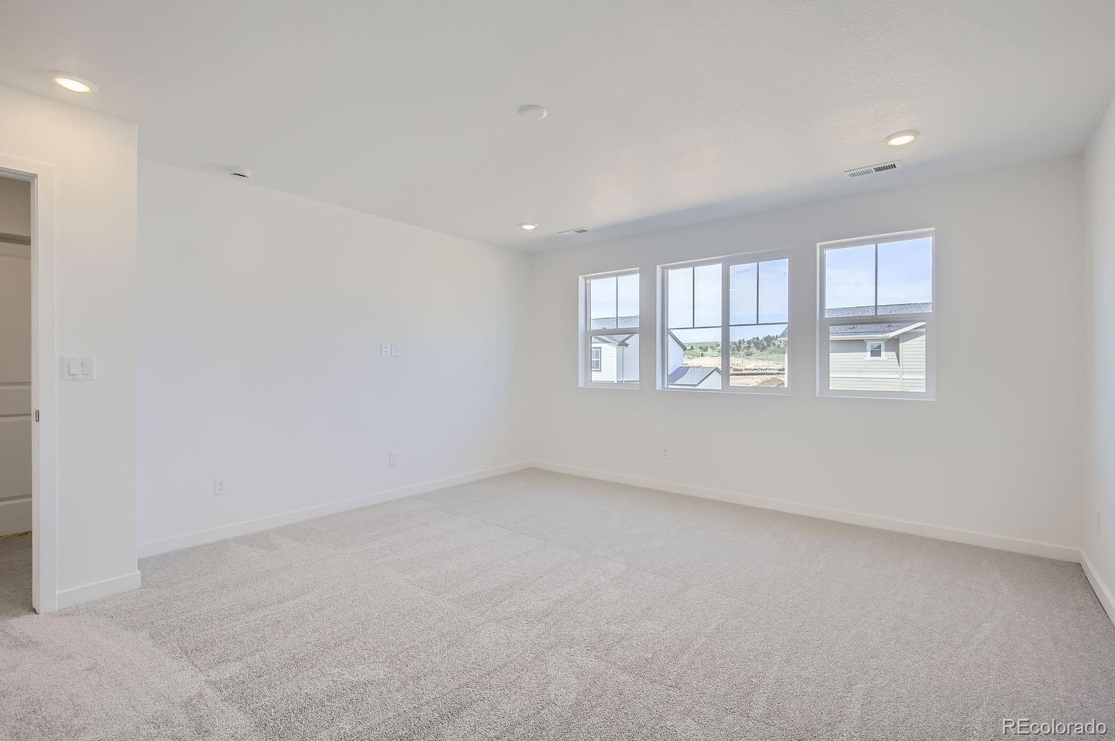 MLS Image #5 for 3021  ironton drive,loveland, Colorado