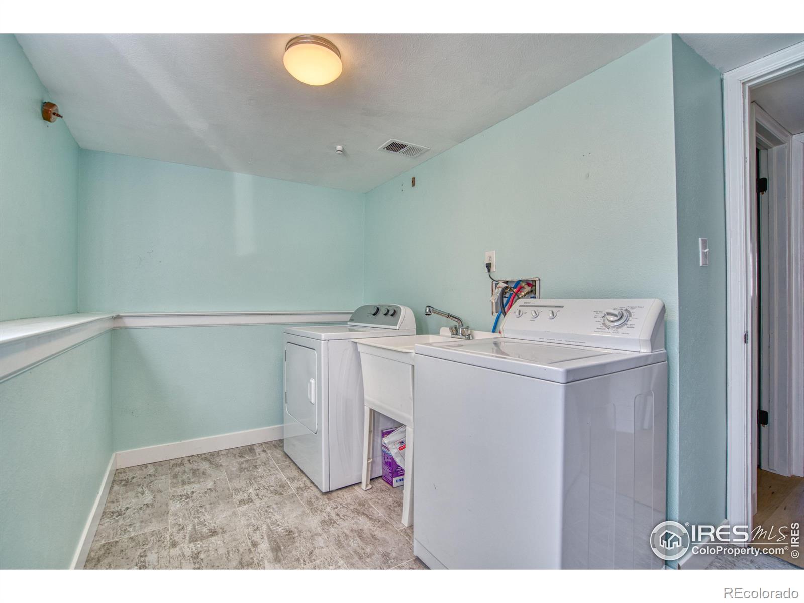 MLS Image #24 for 2154  stuart street,longmont, Colorado