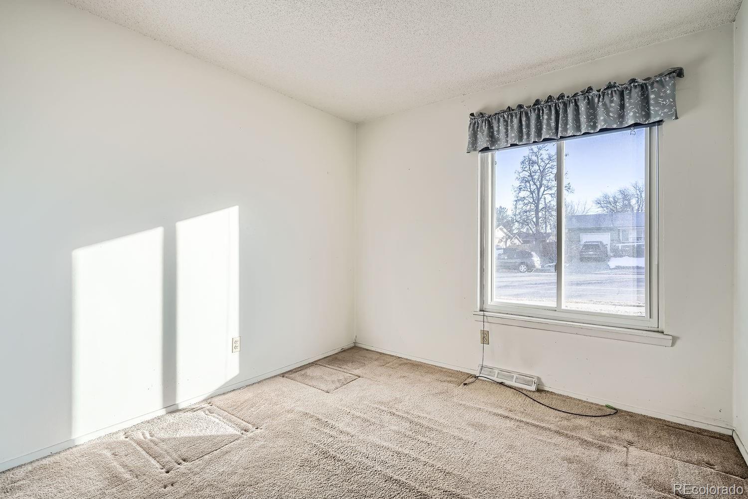 MLS Image #9 for 13673 e exposition avenue,aurora, Colorado