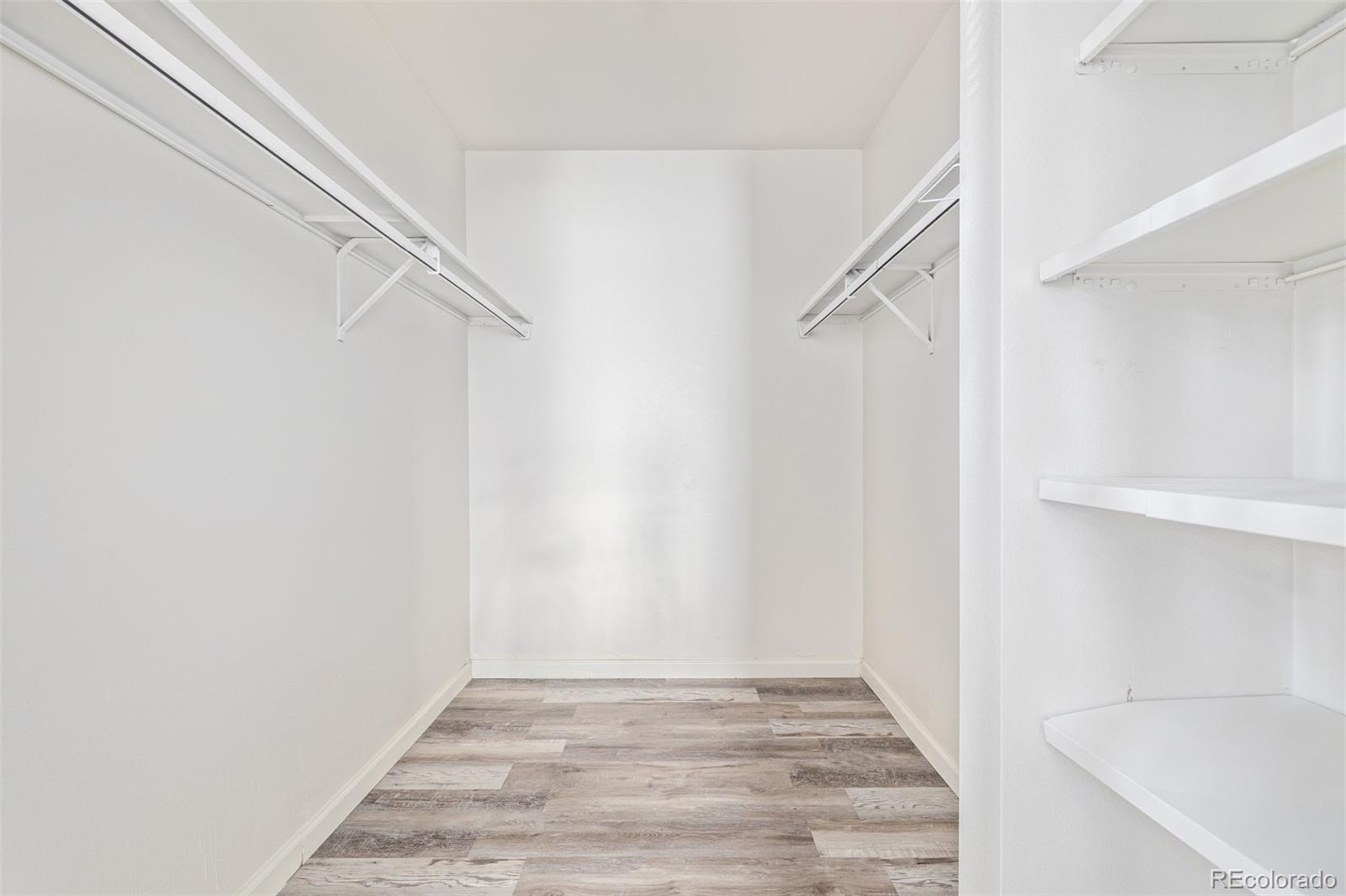 MLS Image #21 for 920 s walden way way,aurora, Colorado