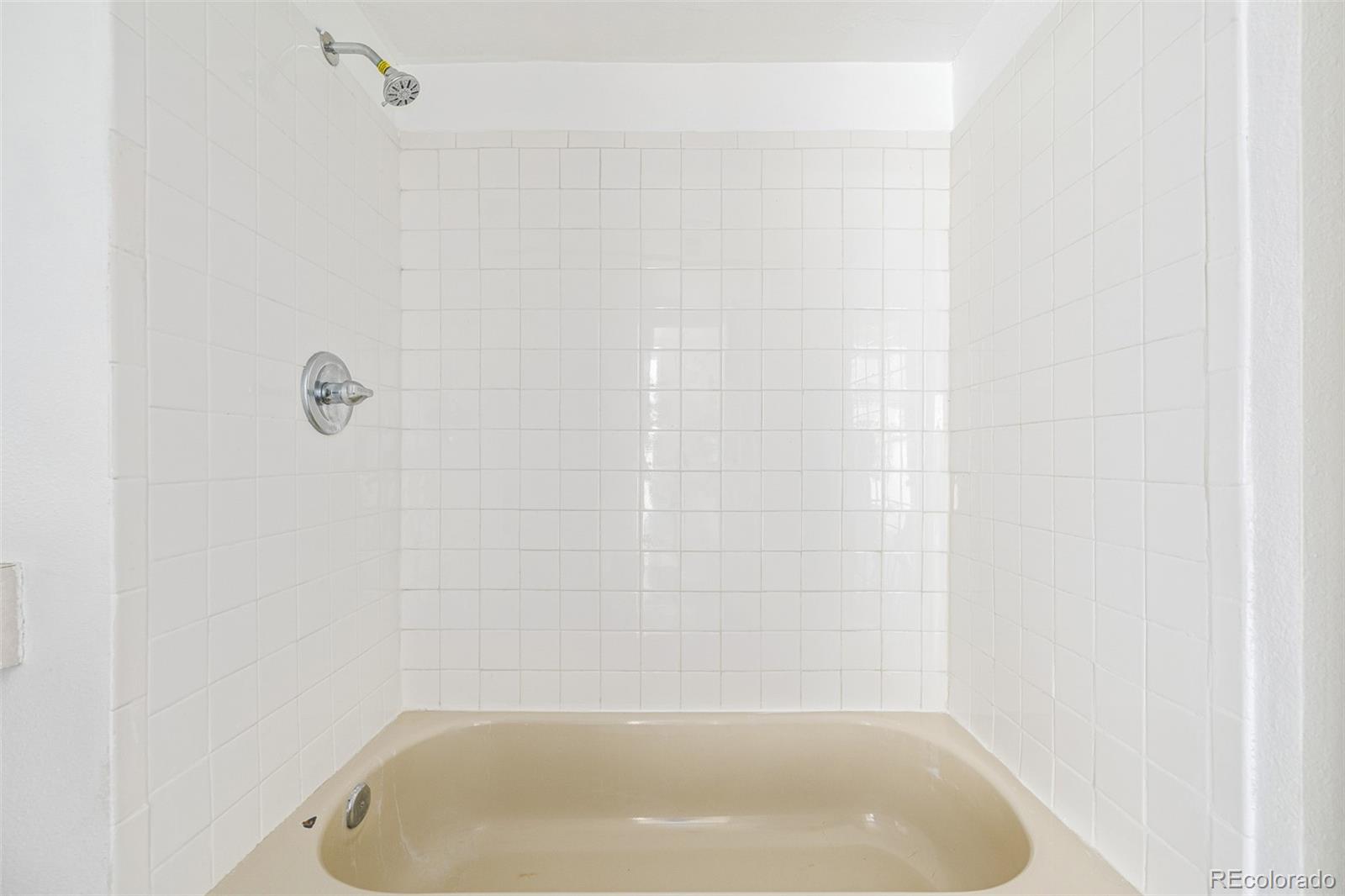 MLS Image #23 for 920 s walden way way,aurora, Colorado