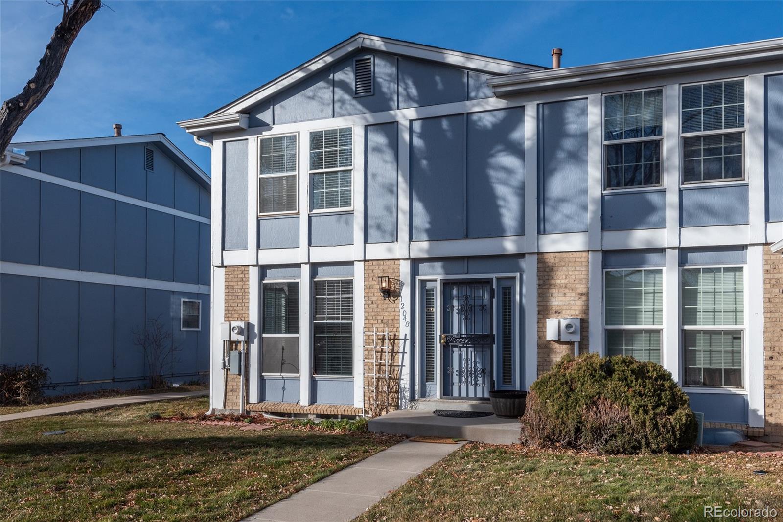 MLS Image #2 for 12048 e canal drive,aurora, Colorado