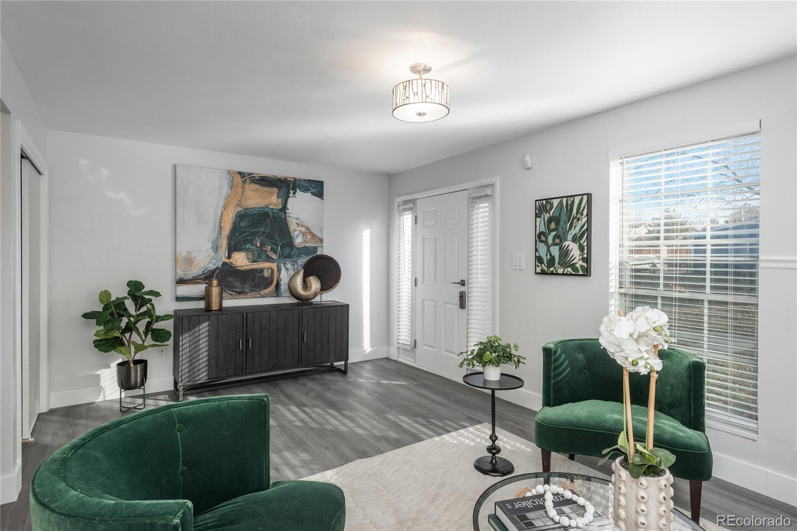 MLS Image #6 for 12048 e canal drive,aurora, Colorado