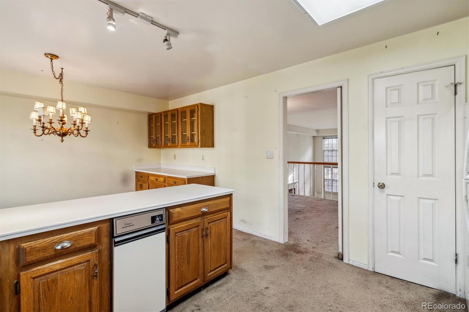 MLS Image #9 for 19 n ogden street,denver, Colorado