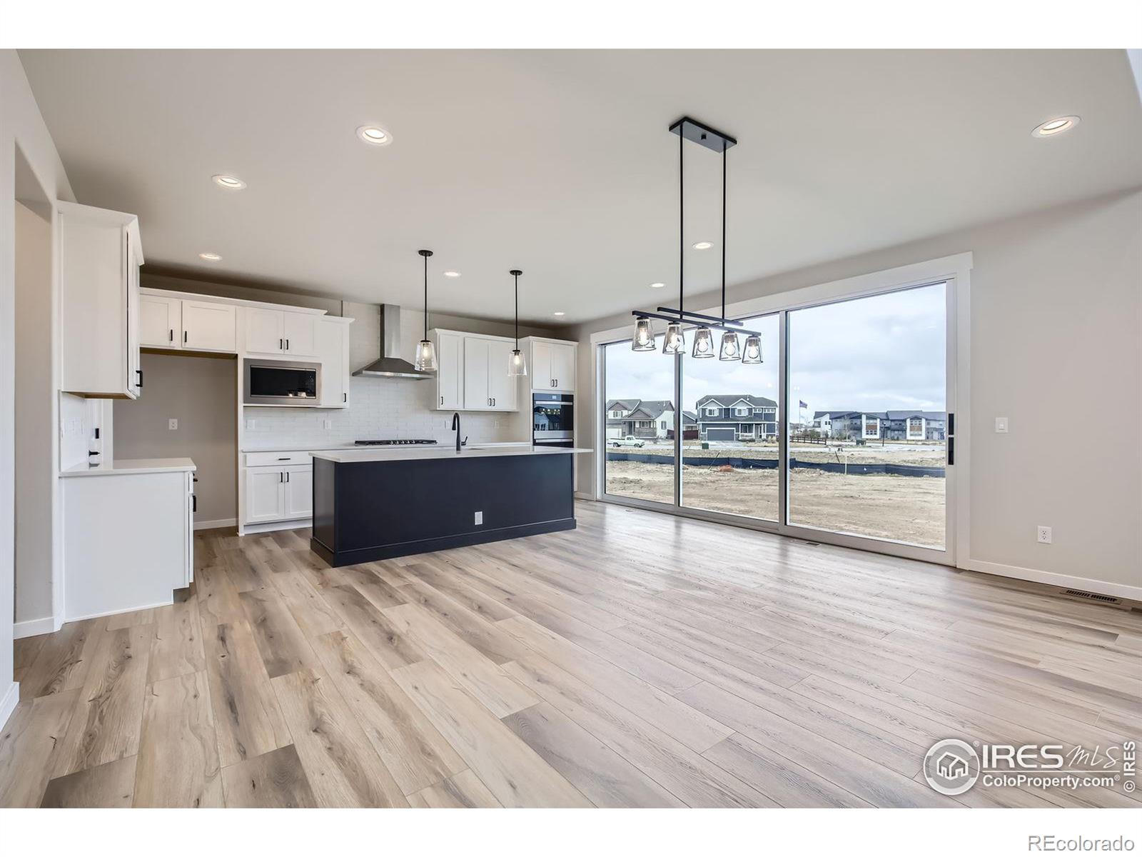 MLS Image #4 for 2081  falling leaf drive,windsor, Colorado