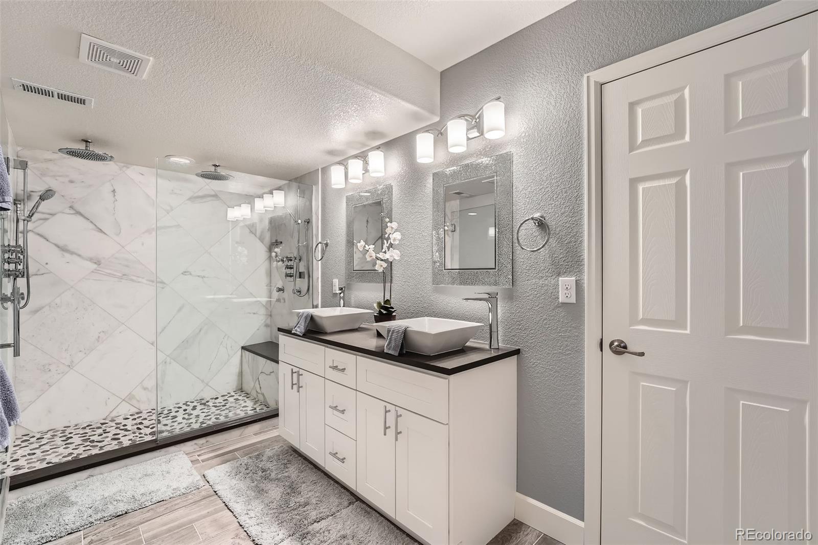 MLS Image #12 for 7892 s country club parkway,aurora, Colorado