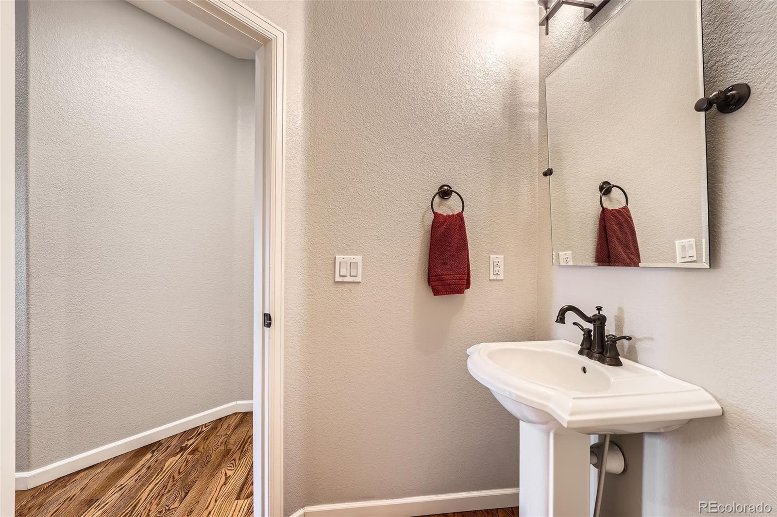 MLS Image #21 for 7892 s country club parkway,aurora, Colorado